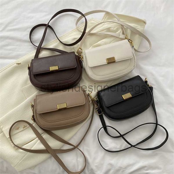 shoulder bags fashionable small bag women's 2023 autumn and winter new fashionable one shoulder crossbody bag simple commuter saddle ba
shoulder bags fashionable small bag women's 2023 autumn and winter new fashionable one shoulder crossbody bag simple commuter saddle ba