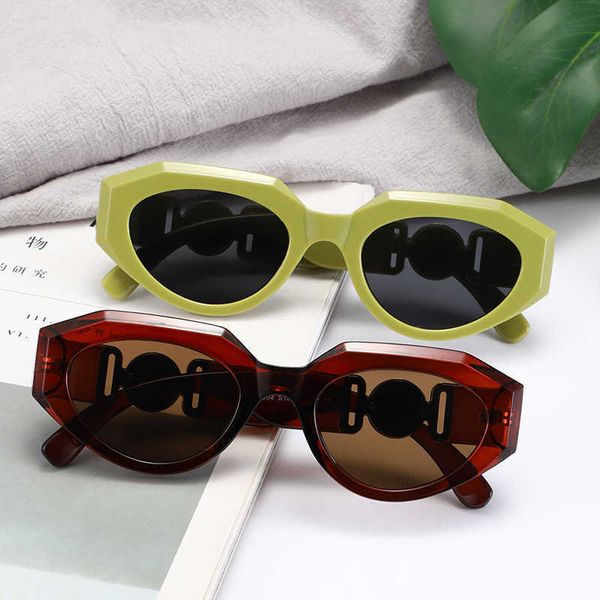 new sunglasses inlaid polygonal glasses fashion street pgraphy modern sunglasses men and women 21004, White;black
new sunglasses inlaid polygonal glasses fashion street pgraphy modern sunglasses men and women 21004, White;black