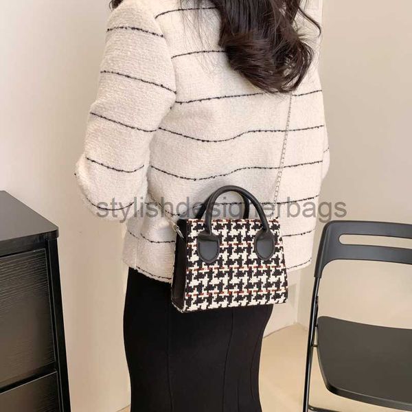 shoulder bags autumn and winter french niche grid portable small bag for women 2023 new trendy and versatile one shoulder crossbody bagstyli
shoulder bags autumn and winter french niche grid portable small bag for women 2023 new trendy and versatile one shoulder crossbody bagstyli