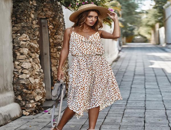 maio feminino praia 2020 bikini pareo swimwear coverup plus size cover up tunics sarong salida de bano playa mujer beach ups1848049, White;black
maio feminino praia 2020 bikini pareo swimwear coverup plus size cover up tunics sarong salida de bano playa mujer beach ups1848049, White;black