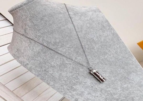 2022 master design new silver bottle letter necklace men and women personality necklace birthday gift41470846374825
2022 master design new silver bottle letter necklace men and women personality necklace birthday gift41470846374825