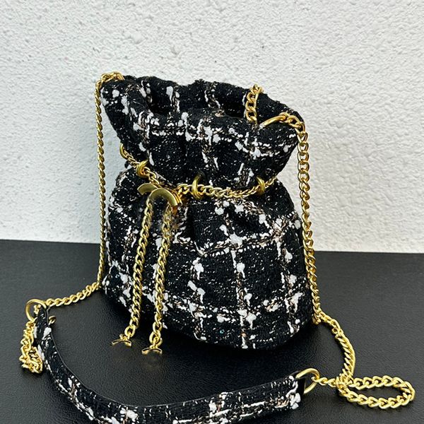 fashion womens mini bucket bag shoulder bag vase bags classic woolen hardware metal enamel buckle uxury handbags underarm handbag makeup cas
fashion womens mini bucket bag shoulder bag vase bags classic woolen hardware metal enamel buckle uxury handbags underarm handbag makeup cas