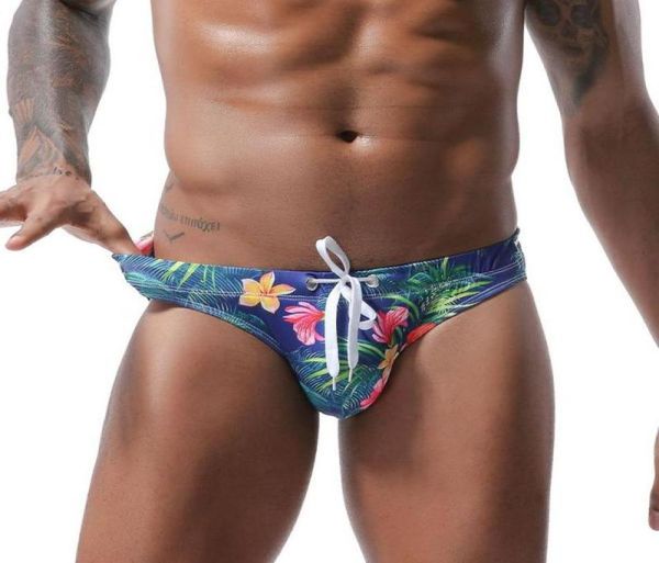 low waist swimwear men brief swimsuit waterproof swimming trunks print swim briefs beach shorts gay bikini sunga men039s7153766, White;black
low waist swimwear men brief swimsuit waterproof swimming trunks print swim briefs beach shorts gay bikini sunga men039s7153766, White;black