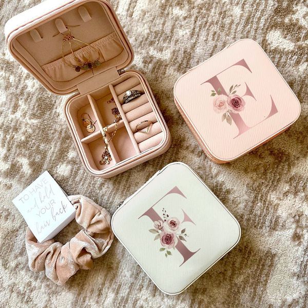 jewelry boxes box bridesmaids proposal portable organizer storage girl travel case 230803, Black;white
jewelry boxes box bridesmaids proposal portable organizer storage girl travel case 230803, Black;white