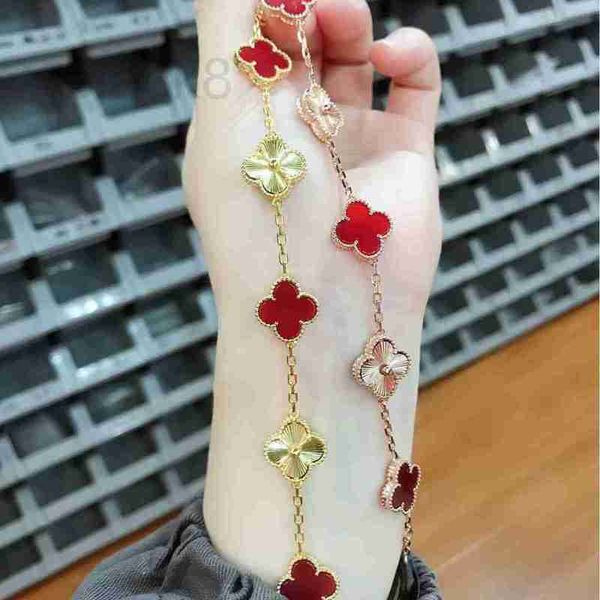 chain designer jinggong four-leaf clover five flower bracelet lucky flower double sided v gold thick plating 18k rose red chalcedony m9x5, Black 
chain designer jinggong four-leaf clover five flower bracelet lucky flower double sided v gold thick plating 18k rose red chalcedony m9x5, Black