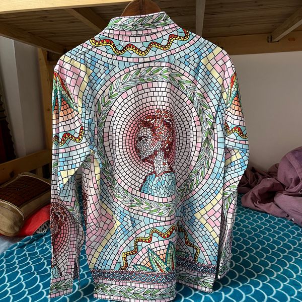 men's casual shirts holiday style casablanca real pos mosaic portrait print long sleeves cardigan 3xl loose shirt for men women 230804, White;black
men's casual shirts holiday style casablanca real pos mosaic portrait print long sleeves cardigan 3xl loose shirt for men women 230804, White;black