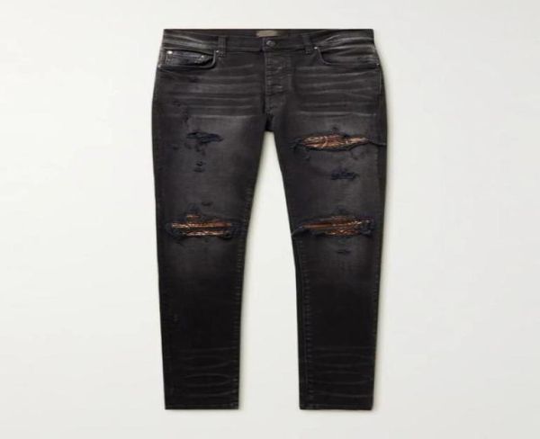 2022 designer jeans mens denim embroidery pants fashion holes trouser us size 2940 hip hop distressed zipper trousers for male to52665667, Blue
2022 designer jeans mens denim embroidery pants fashion holes trouser us size 2940 hip hop distressed zipper trousers for male to52665667, Blue