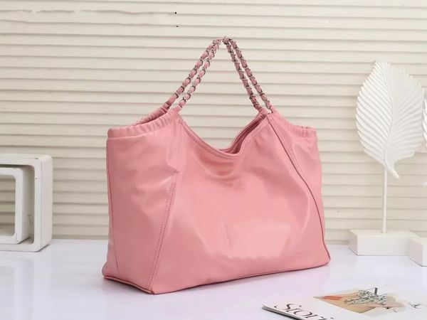 brand luxury cd designer bag woman new vintage printed chain shoulderbag popular underarm tote bag diagonal large capacity handbag lady clut
brand luxury cd designer bag woman new vintage printed chain shoulderbag popular underarm tote bag diagonal large capacity handbag lady clut