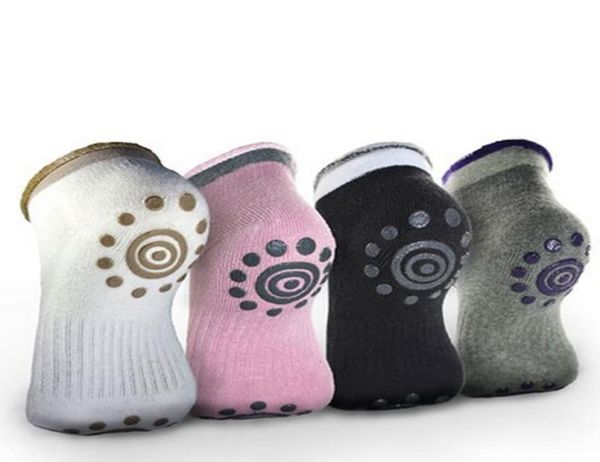 yoga gym non slip massage toe socks non slip skid yoga pilates socks women cotton socks with grips3532035, Black;white
yoga gym non slip massage toe socks non slip skid yoga pilates socks women cotton socks with grips3532035, Black;white