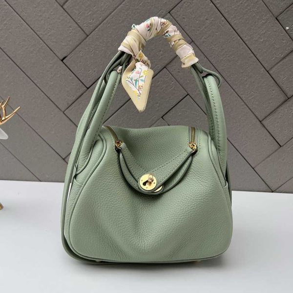 8a quality h ermes lindis's bags online store 2023 new layer cowhide togo leather 19cm mini gold button lidi bag cross shoulder women&#
8a quality h ermes lindis's bags online store 2023 new layer cowhide togo leather 19cm mini gold button lidi bag cross shoulder women&#
