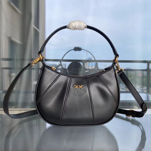PINOK Swallow Bag Genuine Leather Ladies Cowhide Underarm Bag Half Moon Bag Fashion Versatile Large Capacity Commuter Ladies Bag Wallet Tote Bag Sale carry
PINOK Swallow Bag Genuine Leather Ladies Cowhide Underarm Bag Half Moon Bag Fashion Versatile Large Capacity Commuter Ladies Bag Wallet Tote Bag Sale carry