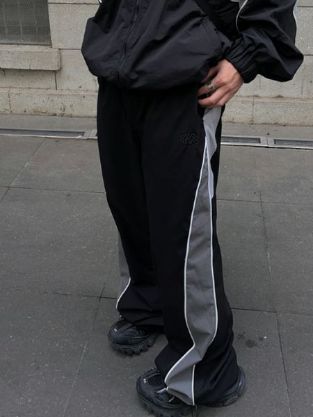 men's pants y2k vintage cargo pants men hip hop streetwear striped wide leg joggers sweatpants oversized 90s retro track pantalones 230, Black
men's pants y2k vintage cargo pants men hip hop streetwear striped wide leg joggers sweatpants oversized 90s retro track pantalones 230, Black