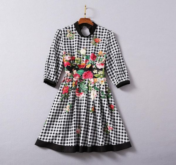 european and american women039s wear 2020 winter new style seven minute sleeve glitter retro plaid floral print fashion dress9250469, Black;gray
european and american women039s wear 2020 winter new style seven minute sleeve glitter retro plaid floral print fashion dress9250469, Black;gray