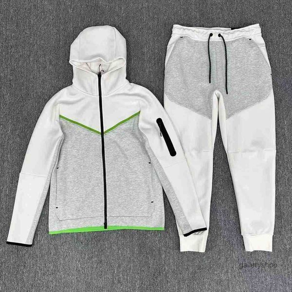 2023 designer mens tracksuits sweater men's patchwork sports suit basketball set fitness wholesalepants two piece sets streetwear sweat, Gray
2023 designer mens tracksuits sweater men's patchwork sports suit basketball set fitness wholesalepants two piece sets streetwear sweat, Gray