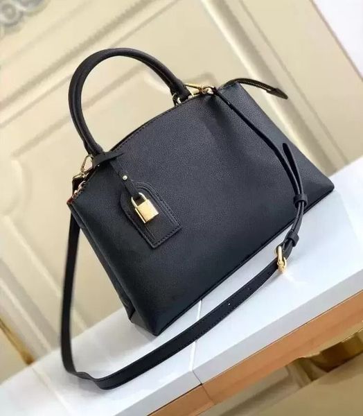 2023 genuine leather bag women handbags designers embossing shoulder messenger bags purse female classic handbag tote women satchel m58916
2023 genuine leather bag women handbags designers embossing shoulder messenger bags purse female classic handbag tote women satchel m58916
