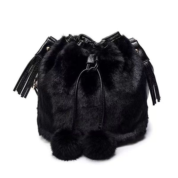 solid color plush wool bucket bag faux fur bucket bag heart-warming fur handbag fashionable fur ball bags retro fur girl shoulder bag
solid color plush wool bucket bag faux fur bucket bag heart-warming fur handbag fashionable fur ball bags retro fur girl shoulder bag