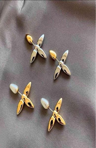 80 off jewelry outlet online zhang zifeng039s same four clover earrings for women039s niche high level s5505426, Golden;silver
80 off jewelry outlet online zhang zifeng039s same four clover earrings for women039s niche high level s5505426, Golden;silver