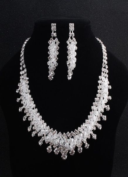 fashion bridal jewelry sets austrian crystal crowns necklace earrings sets wedding dress accessories for bride tiara sets jce0235390402, Slivery;golden
fashion bridal jewelry sets austrian crystal crowns necklace earrings sets wedding dress accessories for bride tiara sets jce0235390402, Slivery;golden
