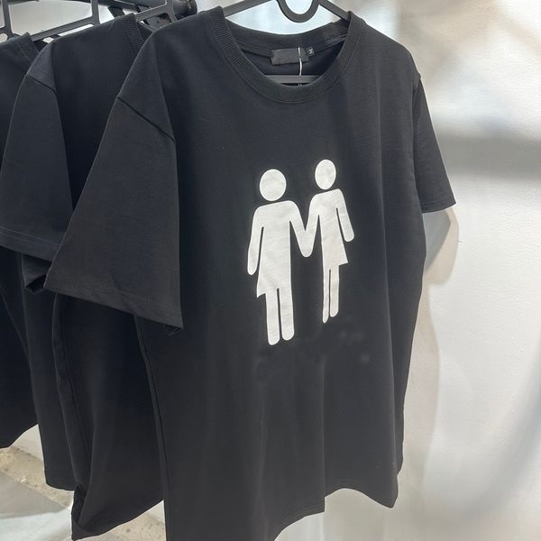 summer fashion high street cotton t-shirt sweatshirt t-shirt pullover t-shirt breathable men and women pairs holding hands pattern printed c, White;black
summer fashion high street cotton t-shirt sweatshirt t-shirt pullover t-shirt breathable men and women pairs holding hands pattern printed c, White;black