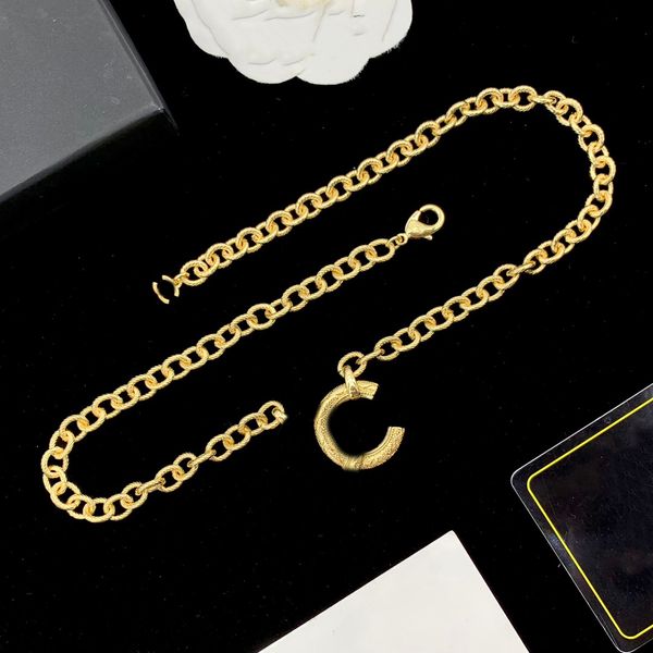 designer gold silvery c-letter pendant necklaces chain crysatal choker brand ccity necklaces for women wedding party jewelry couple gifts, Silver
designer gold silvery c-letter pendant necklaces chain crysatal choker brand ccity necklaces for women wedding party jewelry couple gifts, Silver