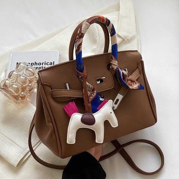 brikis's h ermes designer tote bags explosive litchi pattern 2023 new high capacity handbag fashion crossbody bag with real logo
brikis's h ermes designer tote bags explosive litchi pattern 2023 new high capacity handbag fashion crossbody bag with real logo