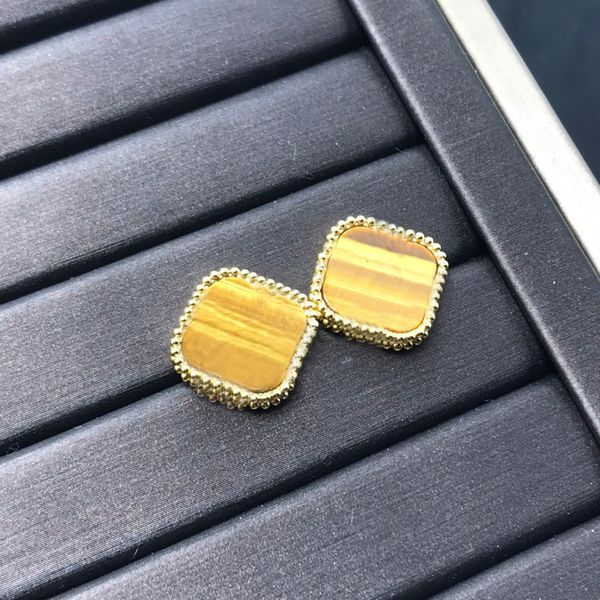 fashion four leaf clover stud earrings designer women gold silver mother-of-pearl charm jewelry valentine's wedding party gift
fashion four leaf clover stud earrings designer women gold silver mother-of-pearl charm jewelry valentine's wedding party gift