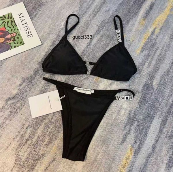 underwear wang alexander wonmen designer aw 23 spring and summer new rimless crystal letter decorative bikini power flow design 348ess, White;black
underwear wang alexander wonmen designer aw 23 spring and summer new rimless crystal letter decorative bikini power flow design 348ess, White;black
