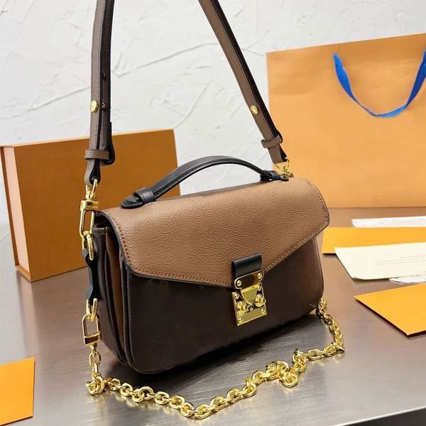 luxury brand women designer bag 2023 fashion old flower handbag lady composite totes bag leather shoulderbag female clutch purse
luxury brand women designer bag 2023 fashion old flower handbag lady composite totes bag leather shoulderbag female clutch purse