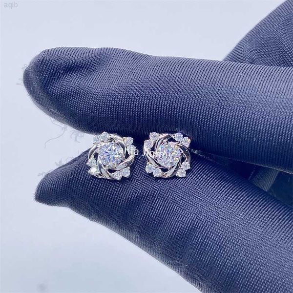 hip hop iced out jewelry s925 earring real gold plating vvs moissanite earrings elegant earrings women, Golden
hip hop iced out jewelry s925 earring real gold plating vvs moissanite earrings elegant earrings women, Golden