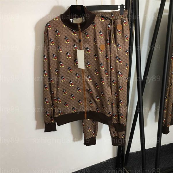 designer fashion sets womens fitness pant suit cartoon print round neck long sleeve zipper jacket loose casual pants designers women tracksu, White
designer fashion sets womens fitness pant suit cartoon print round neck long sleeve zipper jacket loose casual pants designers women tracksu, White