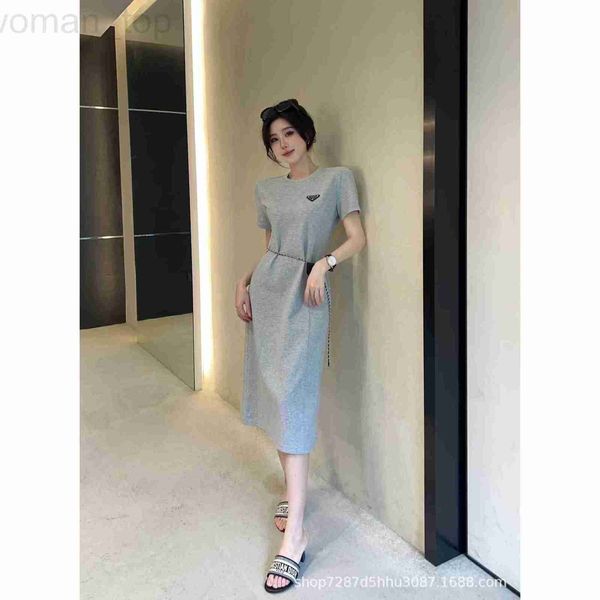 basic & casual dresses designer p family 23 summer new chest triangle decoration long t dress style op simple and elegant u4o5, Black;gray
basic & casual dresses designer p family 23 summer new chest triangle decoration long t dress style op simple and elegant u4o5, Black;gray