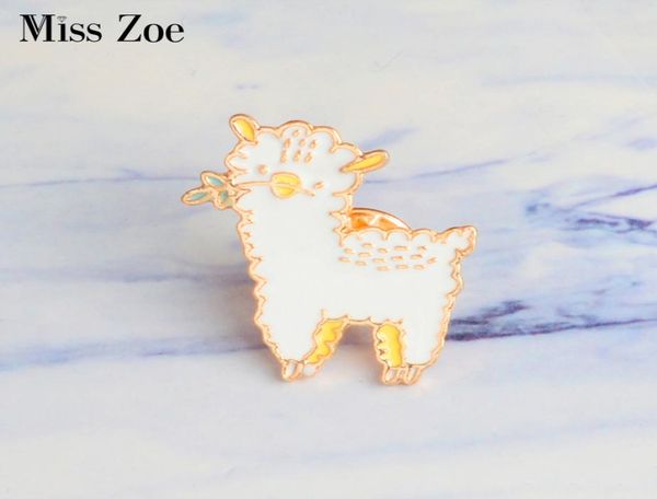 miss zoe schaapje emaille pins dier mooie alpaca broche knop pin denim jeans revers pin badge cartoon sieraden gift voor kids meis3671219, Gray
miss zoe schaapje emaille pins dier mooie alpaca broche knop pin denim jeans revers pin badge cartoon sieraden gift voor kids meis3671219, Gray
