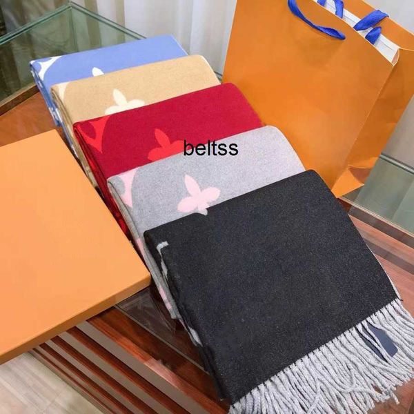 designer scarf winter women soft cashmere scarves for lady sciarpa echarpe schal shawls wrap blanket bandana tassel fringed 5 colors, Blue;gray
designer scarf winter women soft cashmere scarves for lady sciarpa echarpe schal shawls wrap blanket bandana tassel fringed 5 colors, Blue;gray