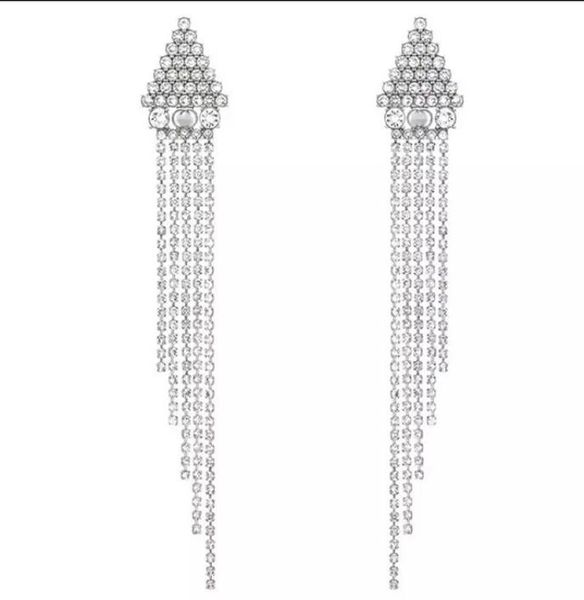 wholenew trendy popular ins fashion luxury designer exaggerated full diamond rhinestone long tassel stud earrings for wom7848526, Golden;silver
wholenew trendy popular ins fashion luxury designer exaggerated full diamond rhinestone long tassel stud earrings for wom7848526, Golden;silver