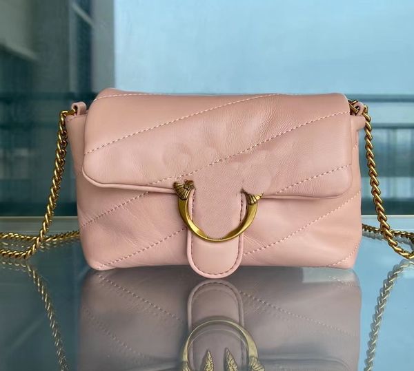 2023 pinok swallow bag genuine leather ladies cowhide underarm bag half moon bag fashion versatile large capacity commuter ladies bag wallet
2023 pinok swallow bag genuine leather ladies cowhide underarm bag half moon bag fashion versatile large capacity commuter ladies bag wallet