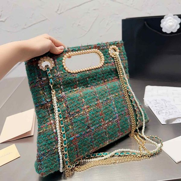 women fashion chain bags luxury designer shoulder bag girl pearl handbag green women messenger tote crossbody bag
women fashion chain bags luxury designer shoulder bag girl pearl handbag green women messenger tote crossbody bag