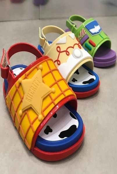 new kids cartoon summer sandal mini fashion jelly shoes for girl and boy childre pvc candy shoes boy sandal hmi004 y2006197331882, Black;red
new kids cartoon summer sandal mini fashion jelly shoes for girl and boy childre pvc candy shoes boy sandal hmi004 y2006197331882, Black;red