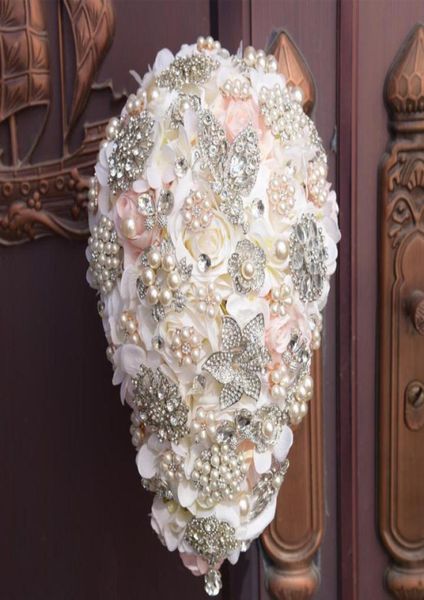 janevini unique artificial waterfall crystal bridal flowers wedding bouquet luxurious champagne diamond pearls bride bouquets lace9531481
janevini unique artificial waterfall crystal bridal flowers wedding bouquet luxurious champagne diamond pearls bride bouquets lace9531481
