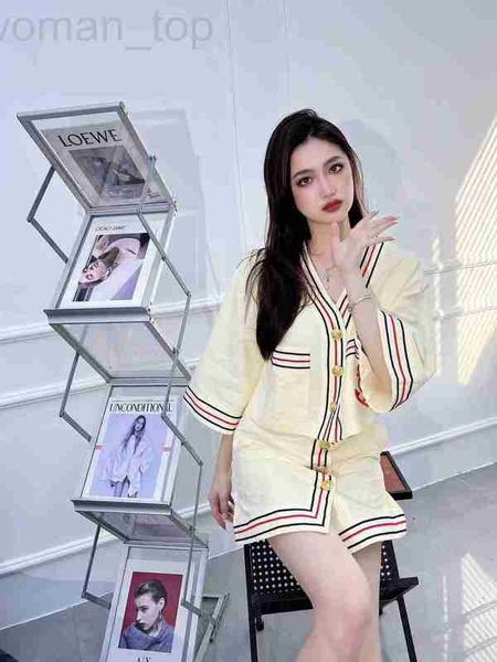 women's two piece pants designer g family short cardigan new color stripe edge loose and slim casual fashion high waisted half skirt se, White
women's two piece pants designer g family short cardigan new color stripe edge loose and slim casual fashion high waisted half skirt se, White