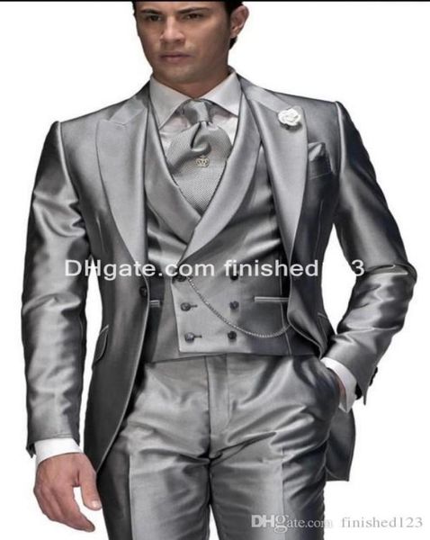 shiny silver grey groom tuxedos man business suit prom party blazer coat waistcoat troueres sets jacketpantstievest k9007594302, Black;gray
shiny silver grey groom tuxedos man business suit prom party blazer coat waistcoat troueres sets jacketpantstievest k9007594302, Black;gray