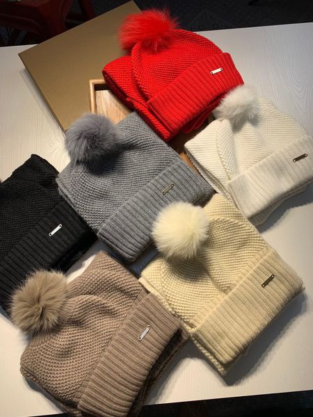 senior designer warm hat scarf set hat hat men's and women's winter 2 piece shawl designer baseball hat scarf wool children's, Blue;gray
senior designer warm hat scarf set hat hat men's and women's winter 2 piece shawl designer baseball hat scarf wool children's, Blue;gray