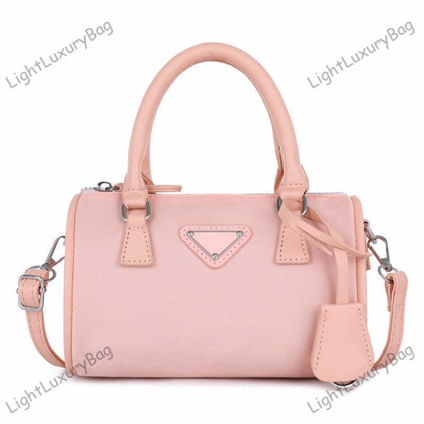 pink barrel bag brand designer hobo bags fashion shoulder crossbody bag women nylon luxury handbags tote classic female shopping purses 2308
pink barrel bag brand designer hobo bags fashion shoulder crossbody bag women nylon luxury handbags tote classic female shopping purses 2308