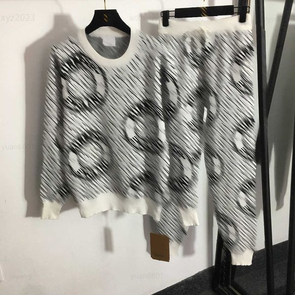 designer tracksuits womens autumn set 2pcs full of logo letters printed round neck knit shirt and casual pants aug03, Gray
designer tracksuits womens autumn set 2pcs full of logo letters printed round neck knit shirt and casual pants aug03, Gray