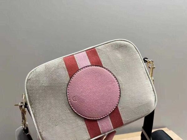 7a designer womens bags luxury trendy versatile camera bag fashion outdoor classic coch crossbody shoulder practical boston pillow handbags
7a designer womens bags luxury trendy versatile camera bag fashion outdoor classic coch crossbody shoulder practical boston pillow handbags