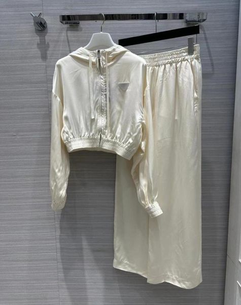 women039s two piece pants 2023 new spring summer hooded long sleeve and brand same style 2 pieces sets coat 0226245710902, White
women039s two piece pants 2023 new spring summer hooded long sleeve and brand same style 2 pieces sets coat 0226245710902, White