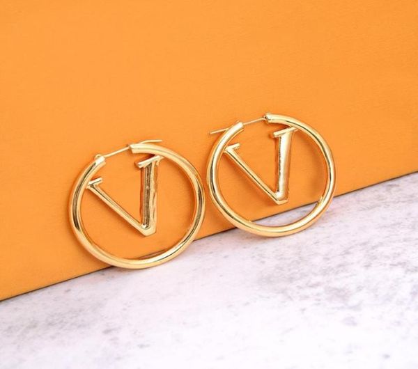 classic letter earrings charm circle metal eardrop women alphabet studs personality european american earring jewelry5770453, Golden
classic letter earrings charm circle metal eardrop women alphabet studs personality european american earring jewelry5770453, Golden