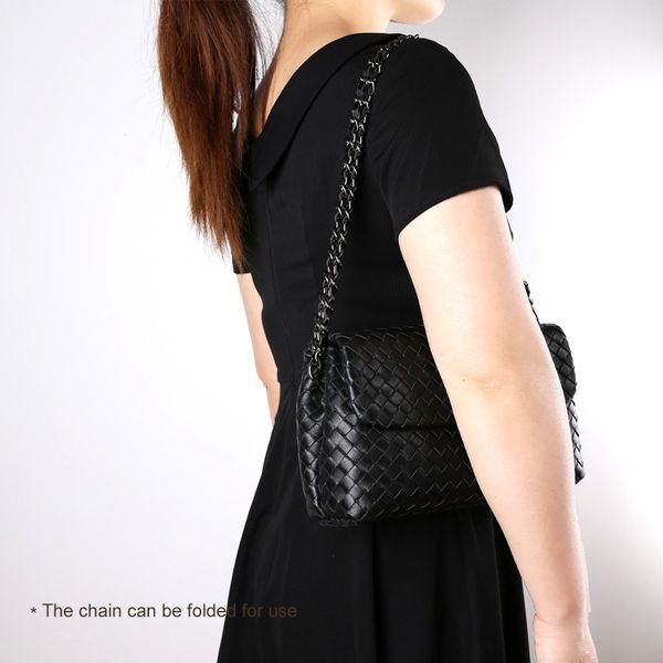 Fashion Genuine Leather Women Bag Shoulder Luxury Brand Design Woven Bag Minimalist Style High Quality Crossbody Bag Black Wine Red 2023 New Hot Sale, Light grey
Fashion Genuine Leather Women Bag Shoulder Luxury Brand Design Woven Bag Minimalist Style High Quality Crossbody Bag Black Wine Red 2023 New Hot Sale, Light grey