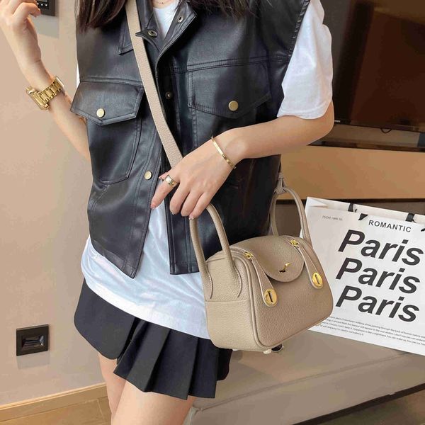designer h ermes lindiss bags for sale family 2023 new lychee pattern lindi bag doctors womens one shoulder crossbody handbag mini medicine
designer h ermes lindiss bags for sale family 2023 new lychee pattern lindi bag doctors womens one shoulder crossbody handbag mini medicine