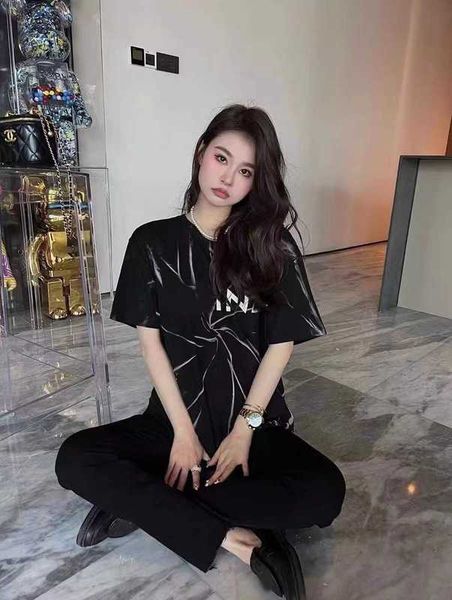 women's t-shirt designer 22 spring summer new ce home letter tie dye loose and simple tee super versatile black gray round neck women&#, White
women's t-shirt designer 22 spring summer new ce home letter tie dye loose and simple tee super versatile black gray round neck women&#, White