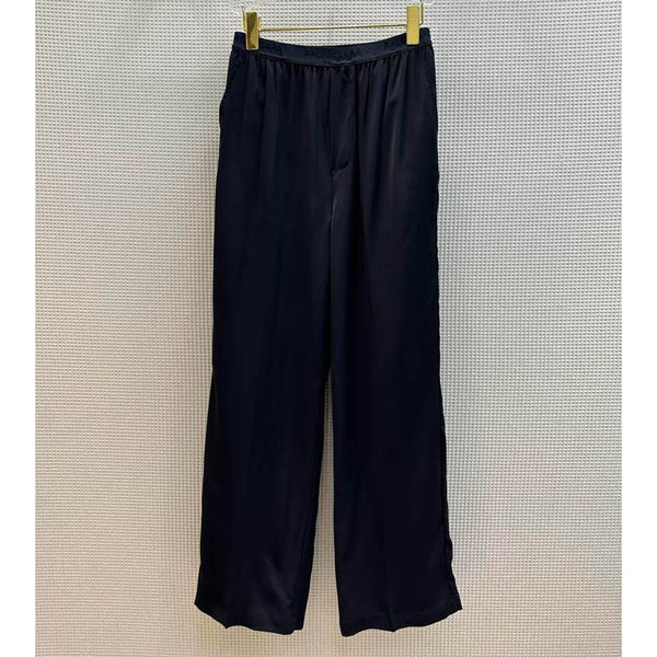 8.5 women casual fashion letter print elastic waist comfortable loose straight pants, Black;white
8.5 women casual fashion letter print elastic waist comfortable loose straight pants, Black;white